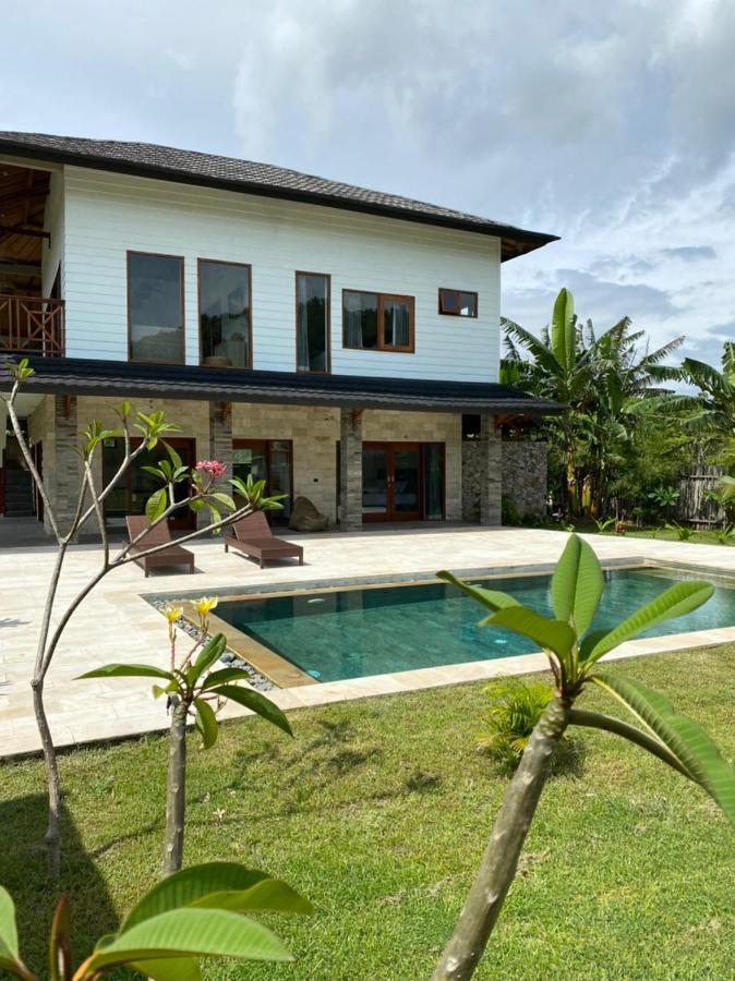 Baha Baha Villas West Sumbawa Yoyos - Free Yoga Class, Gym Daily Included For Guest - Fast Wifi Starlink Sekongkang Extérieur photo